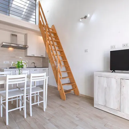 First Of Loft Apartman Isola Rossa